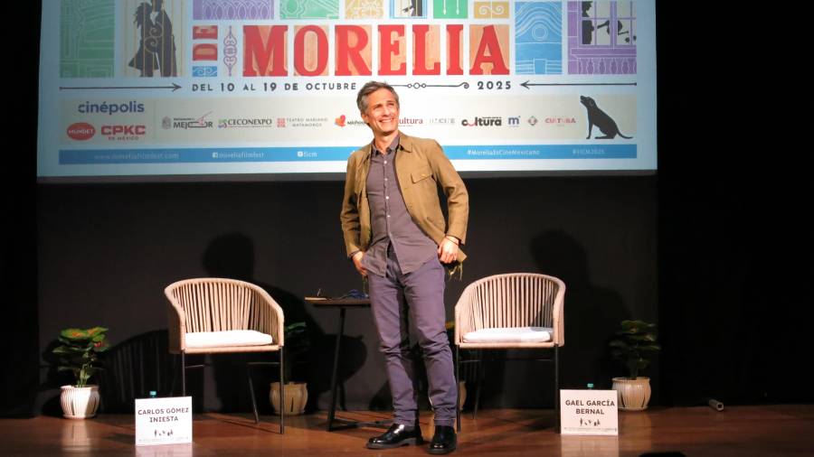 Trabajo. Bernal también está en Morelia gracias a su mas reciente trabajo como actor al dar vida a Fernando Magallanes en la cinta del explorador portugués.