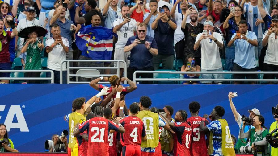 Cabo Verde hizo historia en el Mundial 2026 al empatar 2-2 ante Uruguay y mantenerse con vida en el Grupo H.