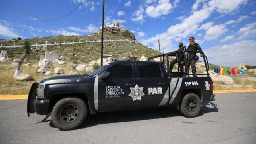 Las autoridades implementan operativos para prevenir delitos y accidentes, garantizando la protección de visitantes y locales.