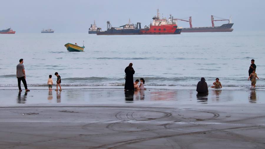 Esto ocurre a casi seis meses de la guerra lanzada por EU e Israel contra el país persa y en medio de unas conversaciones de paz estancadas.