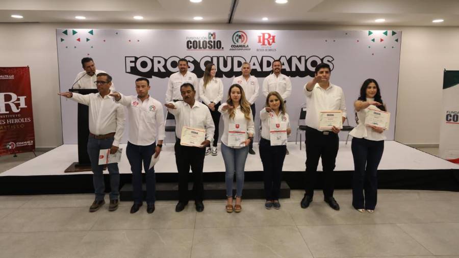 Especialistas, militantes y representantes sociales participaron en el foro regional realizado en Saltillo para analizar retos y propuestas para Coahuila.