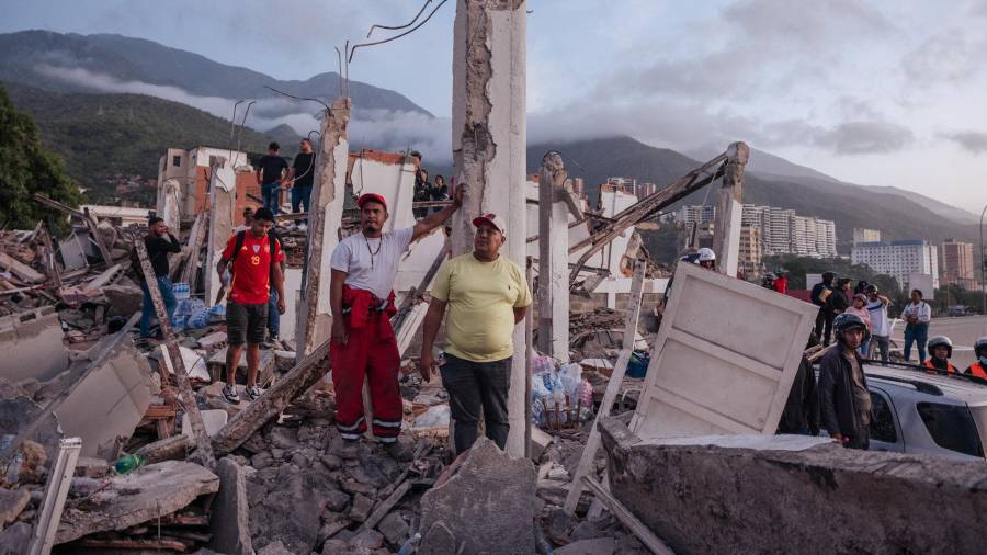 La economía de Venezuela parecía renacer. Entonces golpearon los terremotos