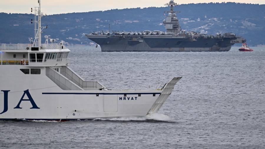 Otras embarcaciones como el USS Gerald R. Ford también han sido desplegadas en medio del conflicto con Irán.