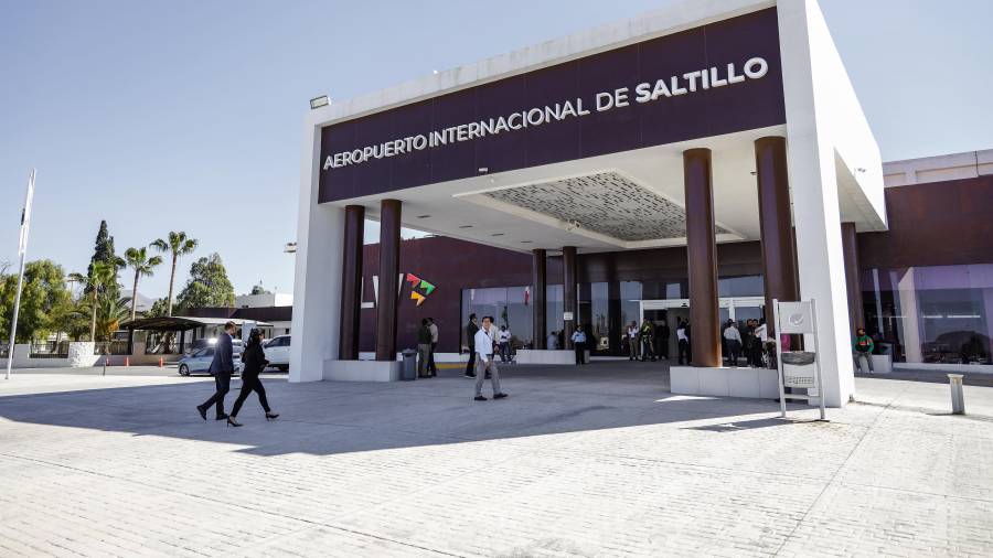 POLITICÓN: ¿Se acerca el regreso de los vuelos a EU desde Saltillo?
