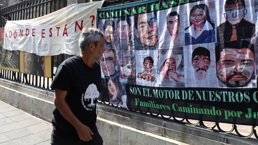 Colectivo Madres Buscadoras de Sonora pidió que cualquier información sea reportada de manera anónima al número 6623 41 56 16. FOTO: Archivo / Cuartoscuro