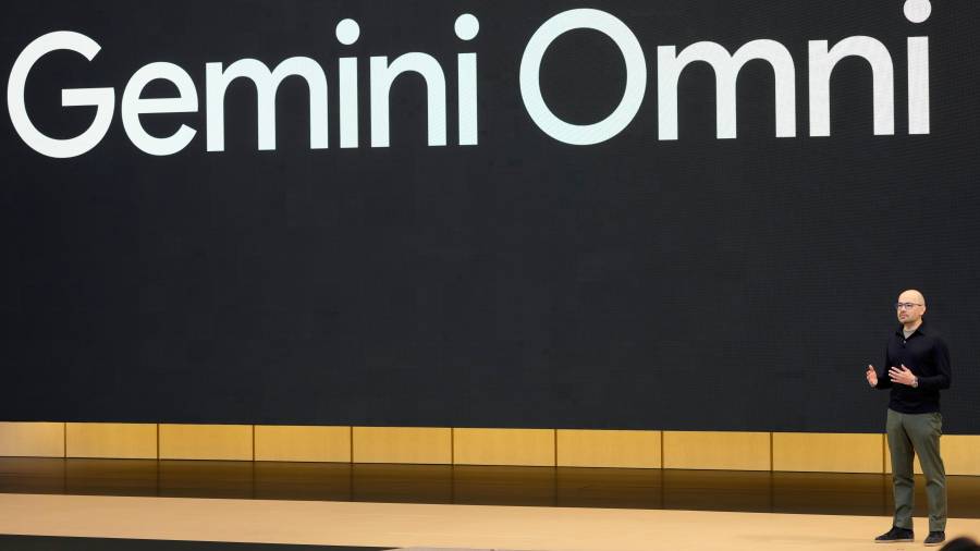 Demis Hassabis, cofundador y director ejecutivo de Google DeepMind, habla sobre Gemini Omni en un evento de Google I/O en Mountain View, California.