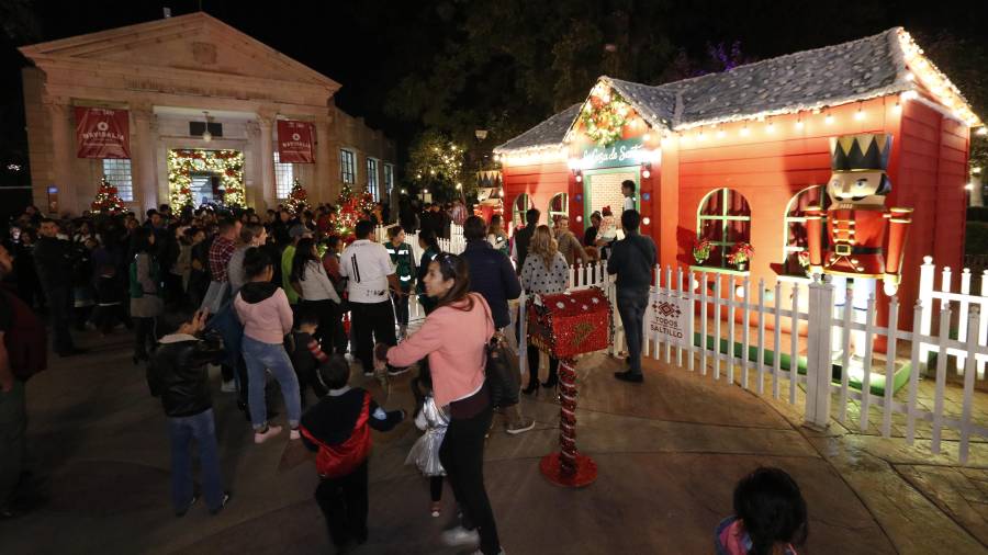 En ediciones anteriores han asistido miles de familias.