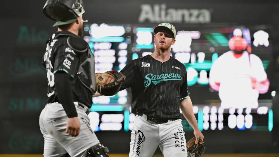 El pitcheo de Saraperos no logró contener el rally temprano de Sultanes, que atacó desde la tercera entrada y encaminó la blanqueada en el Madero.
