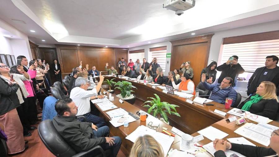 Aprueban donación de predios para CECI del IMSS y convenio de alumbrado público.