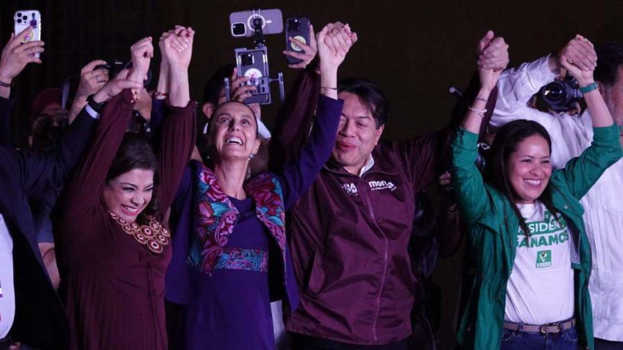 Especialista considera que tener una presidenta no garantiza un gobierno feminista ni que resuelva automáticamente problemas como los feminicidios o desapariciones | Foto: Cuartoscuro