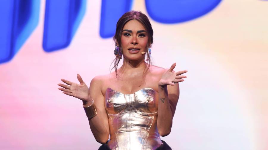 Competencias. Yanet García y Memo Schutz fueron presentados como los nuevos habitantes durante la conferencia de prensa de la cuarta temporada del reality.