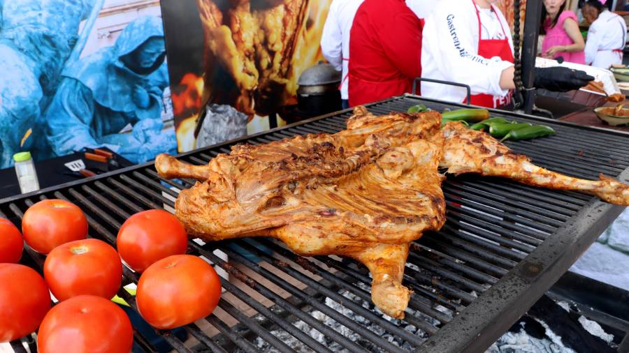 En Saltillo se consumen aproximadamente 100 mil cabritos al año.