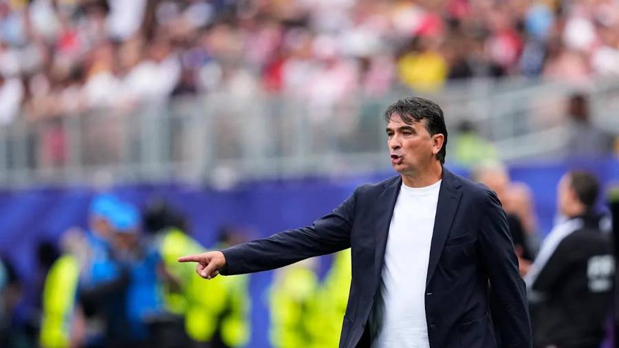 Zlatko Dalić anunció su salida, ya son 12 los entrenadores que han dejado su cargo desde el inicio del torneo.