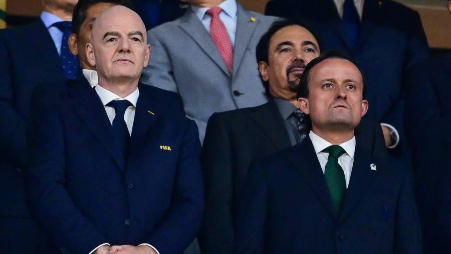 Gianni Infantino recibió el apoyo público de la FMF en medio de una de las mayores crisis de su presidencia en FIFA.