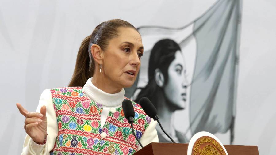 Sheinbaum dijo que el secretario de Economía, Marcelo Ebrard, viajará la próxima semana a Washington.