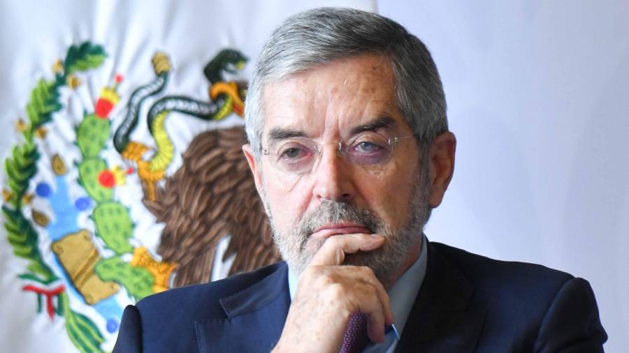 El titular de la Secretaría de Relaciones Exteriores, Juan Ramón de la Fuente, dejó su cargo por motivos de salud.