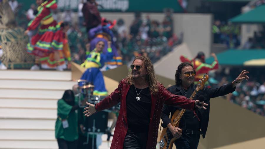Evento. Fher Olvera y Maná volverán al Estadio Ciudad de México para acompañar el ambiente del partido entre México e Inglaterra.