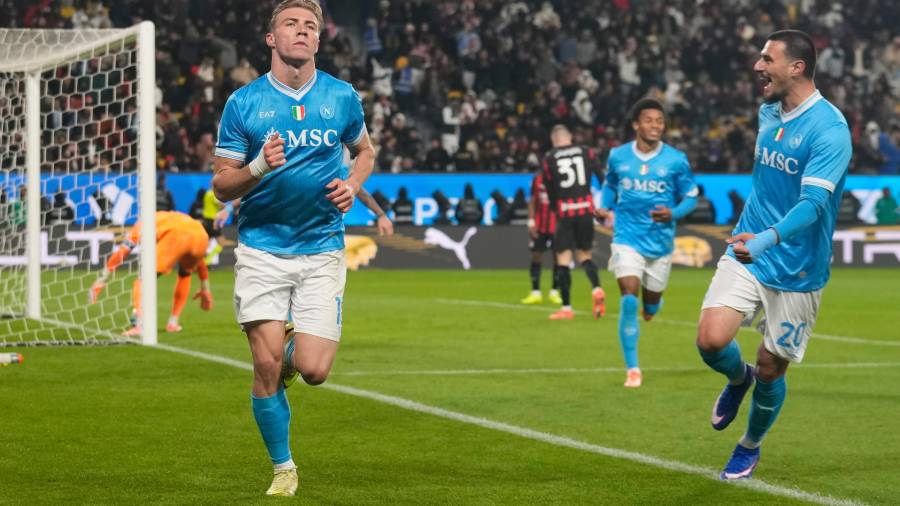 Rasmus Højlund anotó el gol con el que Napoli sentenció el triunfo ante el Milan y aseguró su pase a la Final de la Supercopa de Italia.