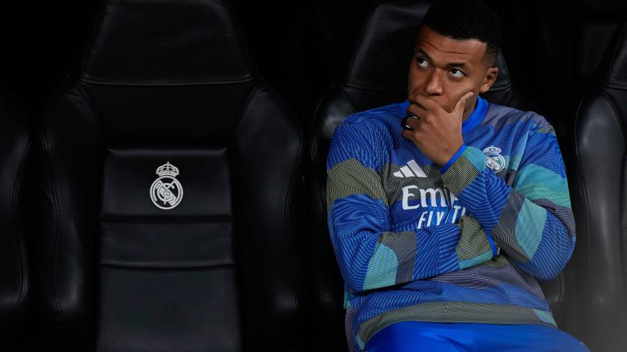 Vinícius Jr. y Rodrygo asumirán el peso ofensivo del Real Madrid ante la posible baja de Mbappé y la ola de ausencias.