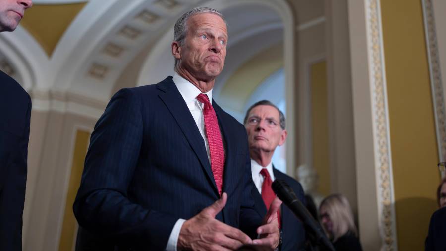 Senado aprueba plan presupuestario para ICE y Patrulla Fronteriza para reabrir la Seguridad Nacional