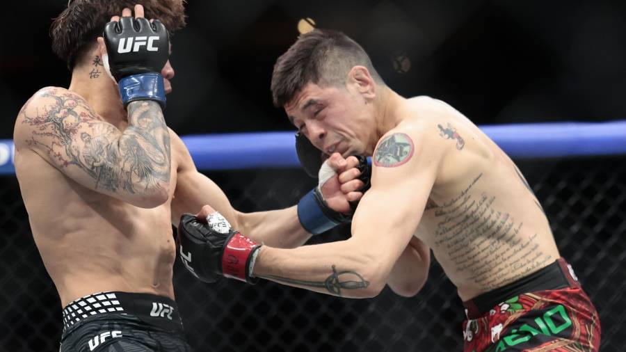 Brandon Moreno cayó por decisión unánime ante Lone’er Kavanagh en la Arena CDMX durante UFC México 2026, en una noche complicada para el tijuanense frente a su afición.