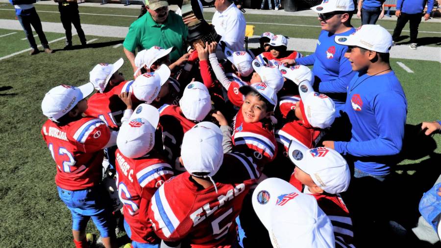 Los primeros campeones de la Temporada Infantil 2022 de la AFAIS fueron coronados en el Estadio Yaqui Heredia.