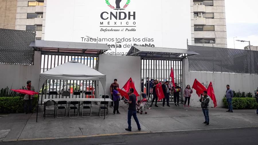 El organismo aseguró que el convenio no implica cesión de facultades, subordinación institucional ni intervención del SAT en la investigación de quejas.