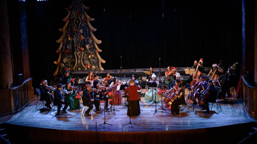 Con música navideña la OMSA y la COSA llenan el Paraninfo del Ateneo en Saltillo