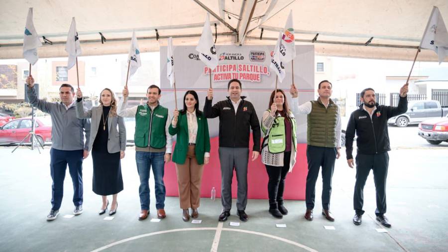 El alcalde Javier Díaz González dio el banderazo de arranque a la rehabilitación de la Plaza Maravillas, proyecto elegido por vecinos de la colonia Maravillas Oriente mediante el programa Participa Saltillo.