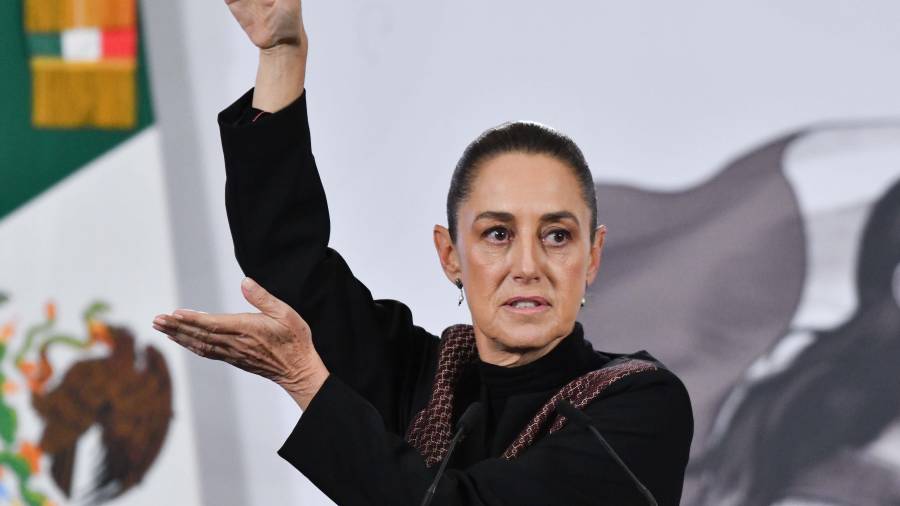 La Presidente dijo que la disminución de sueldos de consejeros y altos mandos del INE no representa ningún impacto para el órgano.