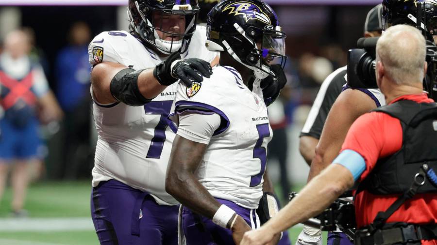 Tyler Huntley se convirtió en el héroe de Baltimore al conseguir el touchdown definitivo en tiempo extra para sellar la remontada de los Ravens ante Atlanta.
