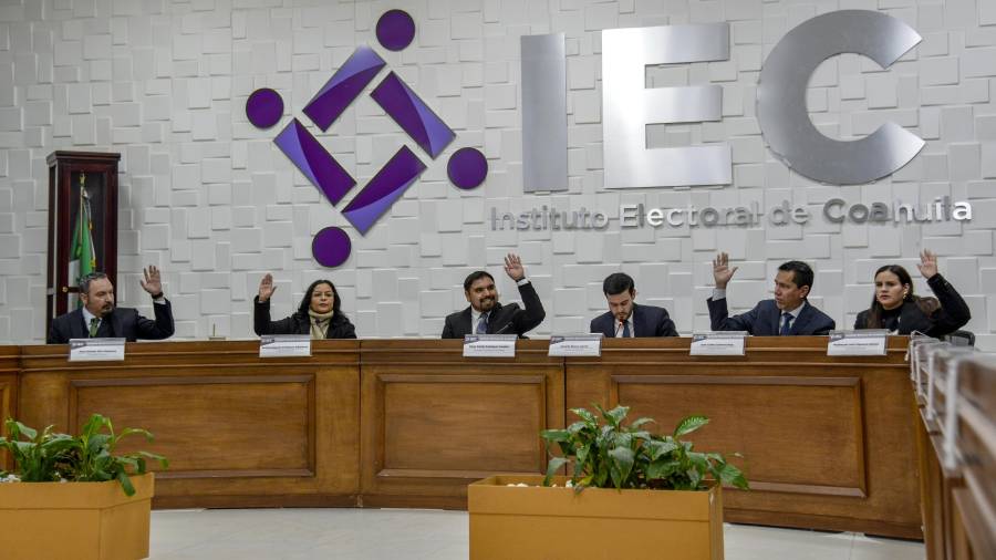 El Consejo General del IEC avaló tres solicitudes para candidaturas independientes.