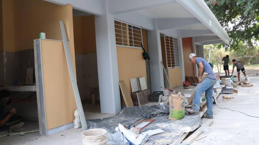 La revisión será realizada por equipos técnicos de la Secretaría de Educación, ICIFED, personal del programa La Escuela es Nuestra y comités de padres de familia