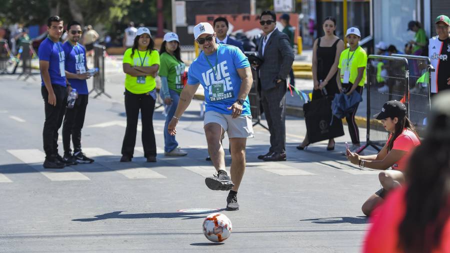 Familias, estudiantes y voluntarios de distintos municipios de Coahuila se sumaron al desafío organizado como parte de la estrategia Vive Libre Sin Drogas.