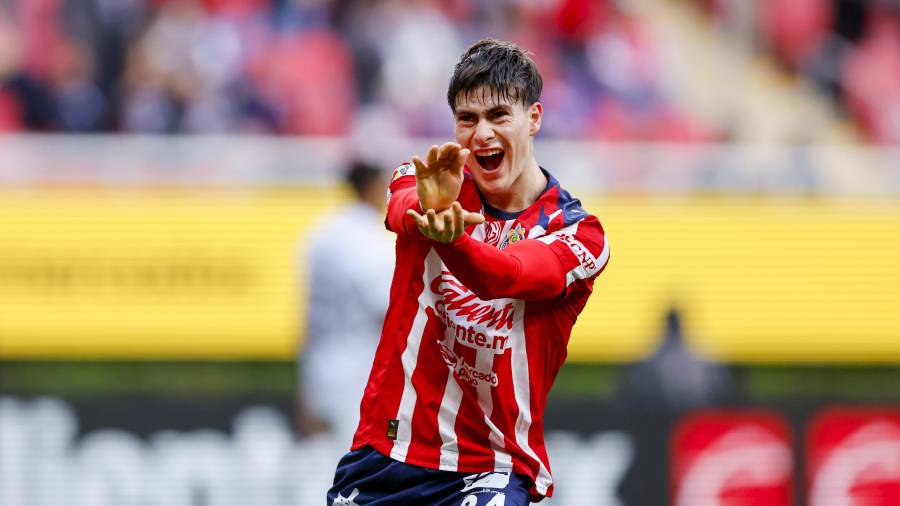 Chivas abrió el camino del triunfo en el Akron con el gol de Armando González, anotación que marcó el rumbo de la victoria rojiblanca y consolidó el paso perfecto del Rebaño en el Clausura 2026 de la Liga MX.