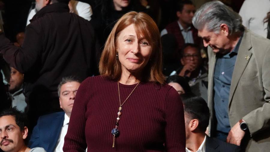 Sheinbaum informó que Tatiana Clouthier renunció al IME para enfocarse en su proyecto político rumbo a las elecciones de 2027 en Nuevo León.