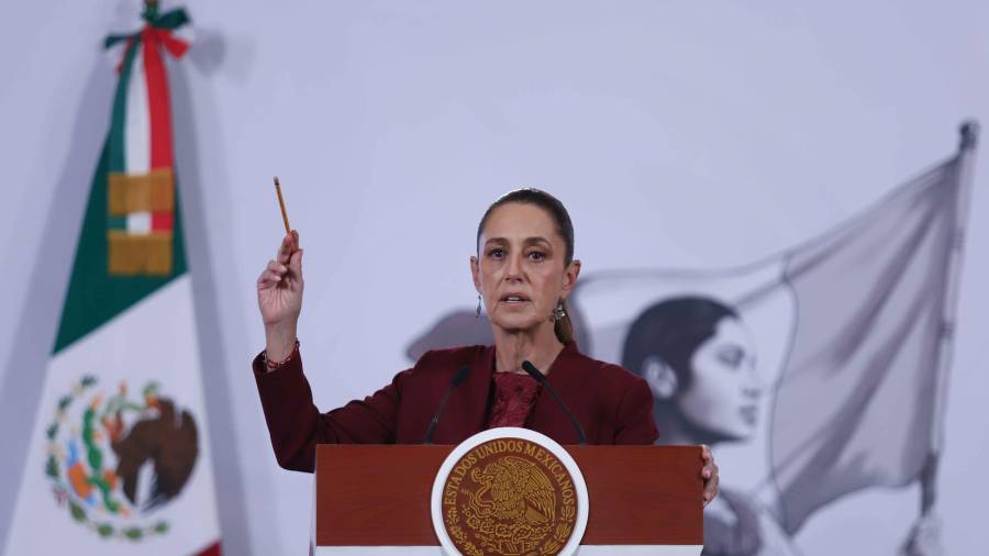 La falla paralizó los cruces de Nuevo Laredo, Colombia, Reynosa y Matamoros, en Tamaulipas.