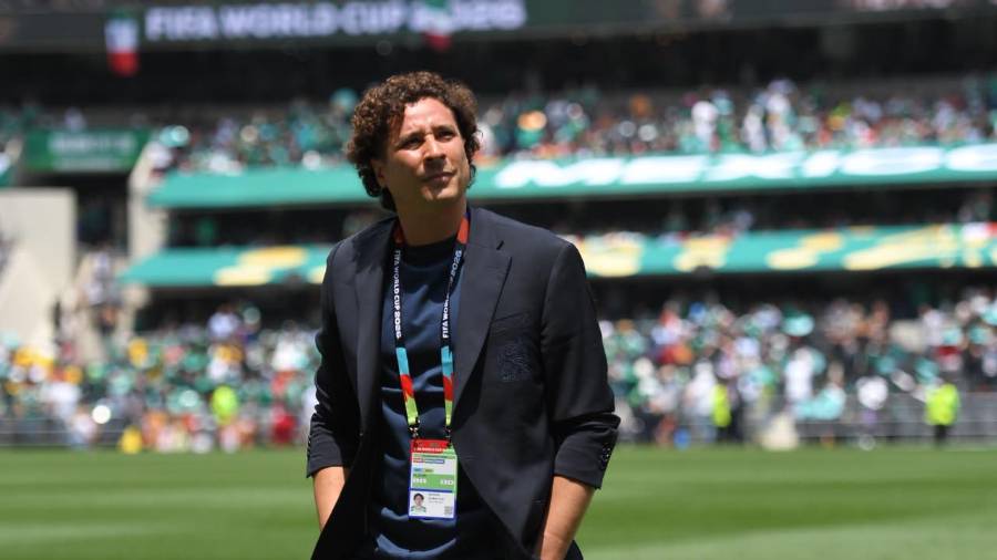 El guardameta mexicano señaló que el triunfo en el partido inaugural era una alegría que la Selección Mexicana le debía a sus seguidores.