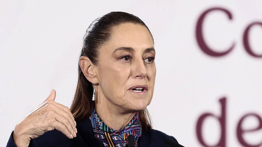 En su columna, Raymundo Riva Palacio asegura que la presidenta Sheinbaum sufrió un revés por parte de Alfonso Durazo y Rafael Barajas, así como de todos los que dentro de Morena apuestan a que “México sea su búnker” para evitar enfrentar la justicia por sus nexos con el crimen.