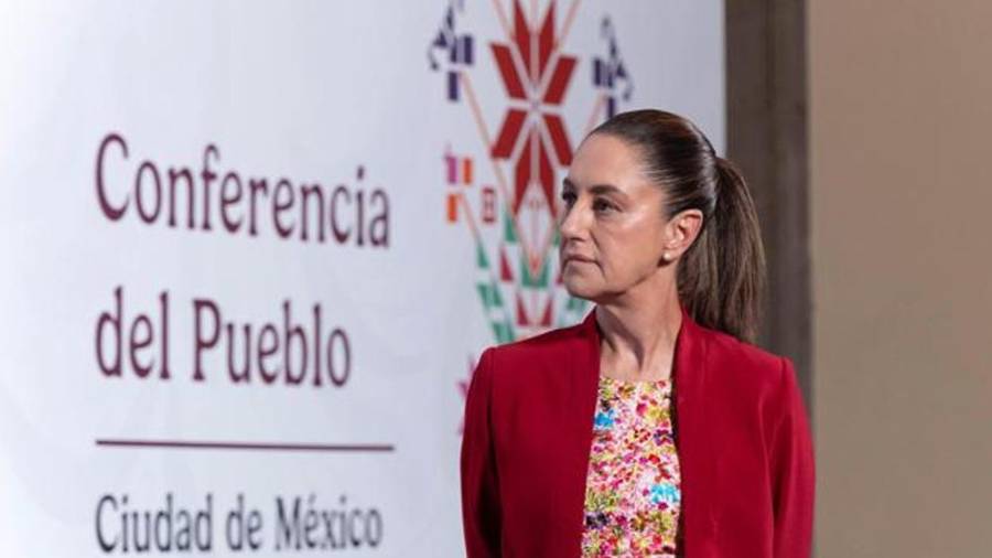 Claudia Sheinbaum declaró que el neoliberalismo en México se impuso con fraudes electorales y corrupción, desde 1988 hasta 2012.