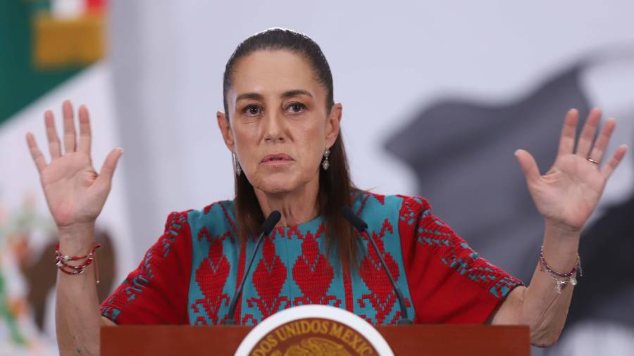 La mandataria federal insistió en que no se puede denunciar a alguien con dichos.