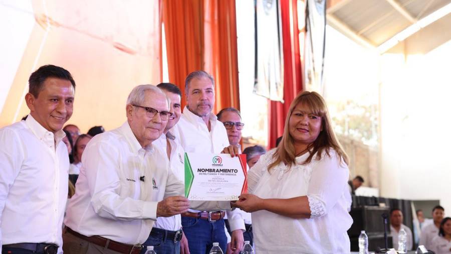 Carlos Robles Loustaunau encabezó el Consejo Político Municipal del PRI en Matamoros, primera actividad partidista del año.