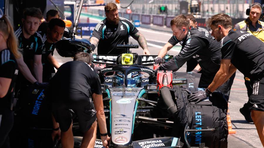 La primera sesión del GP de Barcelona contó con siete pilotos distintos a los titulares habituales de la parrilla.