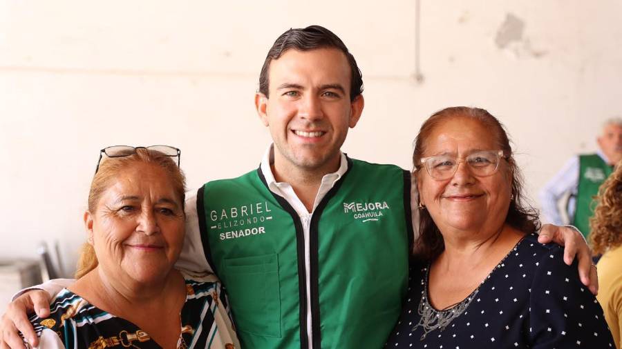 El senador Gabriel Elizondo inició en la colonia Guayulera sus encuentros con ciudadanos para integrar propuestas legislativas.