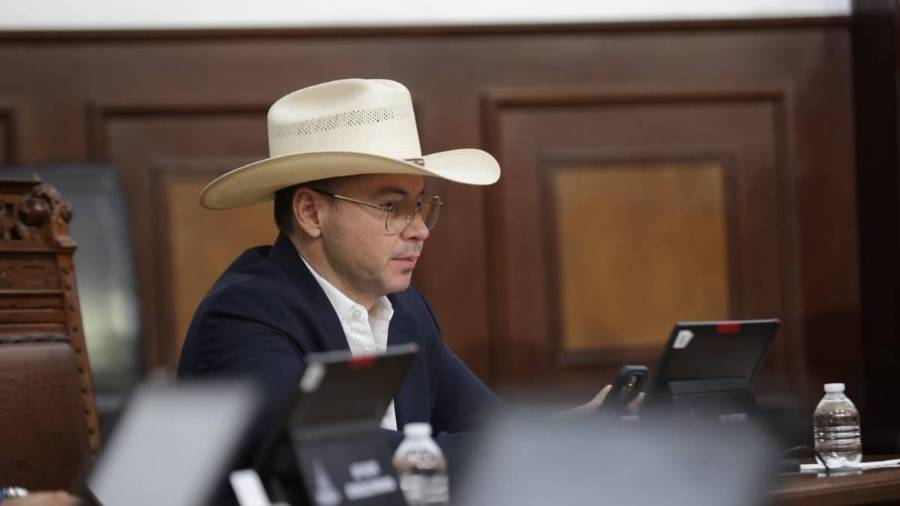 POLITICÓN: Ante ‘sabotaje’ carbonero de Tony Flores, la CFE no descarta acciones legales