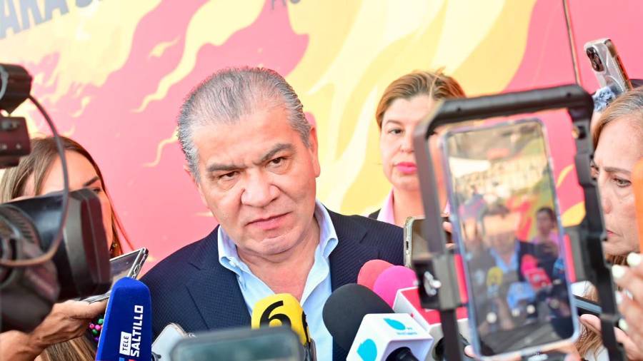 Miguel Ángel Riquelme Solís descartó dotar de armas de fuego a los agentes de Tránsito y Vialidad de Torreón.