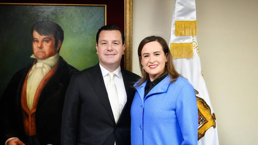 Beatriz Fraustro, presidenta de la Comisión de Hacienda del Congreso del Estado, explicó que las leyes de ingresos municipales para 2026 se dictaminaron con base en el índice inflacionario.