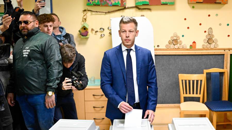 Peter Magyar, líder del partido opositor Tisza, será el nuevo primer ministro de Hungría.
