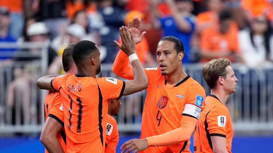 Con un último compromiso de fase de grupos ante una Túnez ya eliminada, la Orange tiene la posibilidad de seguir ampliando una marca histórica.