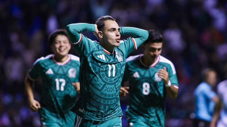 Hugo Camberos anotó su tercer gol del torneo y contribuyó al triunfo del Tricolor en Puebla.